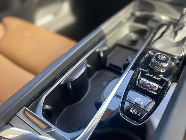 V60 T5 インスクリプション 当店買取/禁煙/インテリセーフティ/360度カメラ/BLIS/パイロットA/ACC/LKA/茶革シート/Pシートマッサージ機能付/LEDヘッド/AHB/シートH/シートベンチレーター/Sキー/保証書(39枚目)