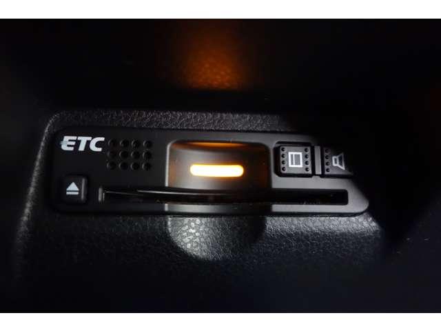 ハイブリッド・スマートセレクションクールエディション ホンダ純正ナビ ETC車載器 社外ドラレコ キーレスエントリー アルミホイール オートクルーズコントロール DVD オートエアコン(4枚目)