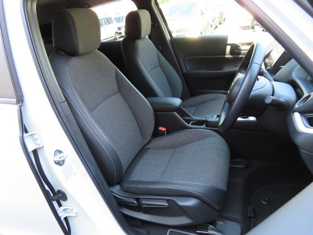 フィット e:HEVホーム レンタアップカー 9インチプレミアムインターナビ リアカメラ ETC2.0 HondaCONNNECT フロントドライブレコーダー パーキングセンサー HondaSENSING 禁煙車 スマートキー(17枚目)