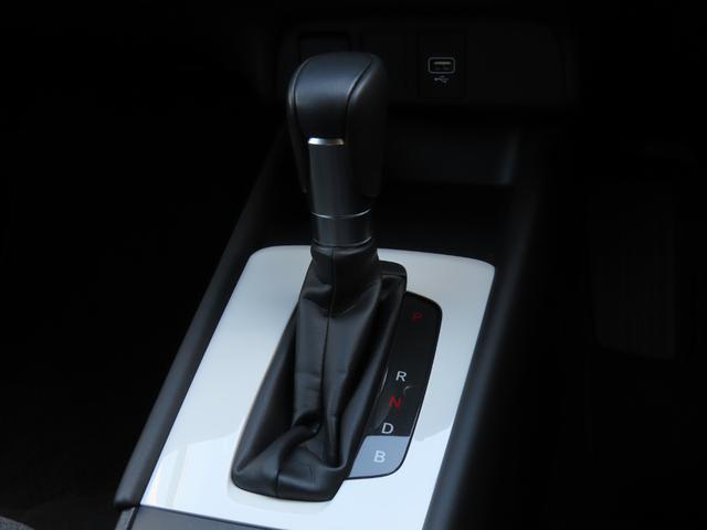フィット e:HEVホーム レンタアップカー 9インチプレミアムインターナビ リアカメラ ETC2.0 HondaCONNNECT フロントドライブレコーダー パーキングセンサー HondaSENSING 禁煙車 スマートキー(27枚目)