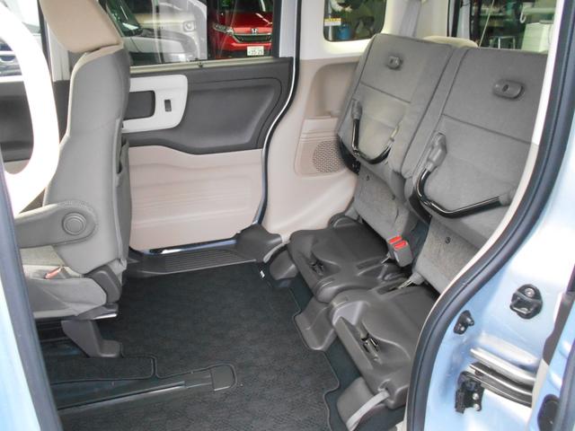 N-BOX G・EXホンダセンシング ホンダ純正7インチメモリーナビ フルセグ Bluetoothオーディオ リアカメラ ETC 左側パワースライドドア LEDヘッドライト 衝突被害軽減ブレーキ ワンオーナー 14インチ社外アルミホイール(15枚目)