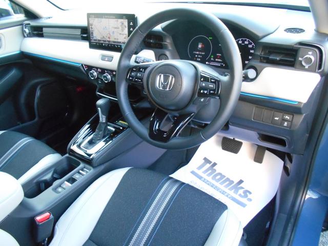 ヴェゼル e:HEVZ・PLaYパッケージ 当社デモカー 純正ナビ フルセグ対応 BTオーディオ リアカメラ パワーテールゲート ブラインドスポットインフォーメーション LEDヘッドライト ETC2.0 シートヒーター ホンダセンシング 禁煙(12枚目)