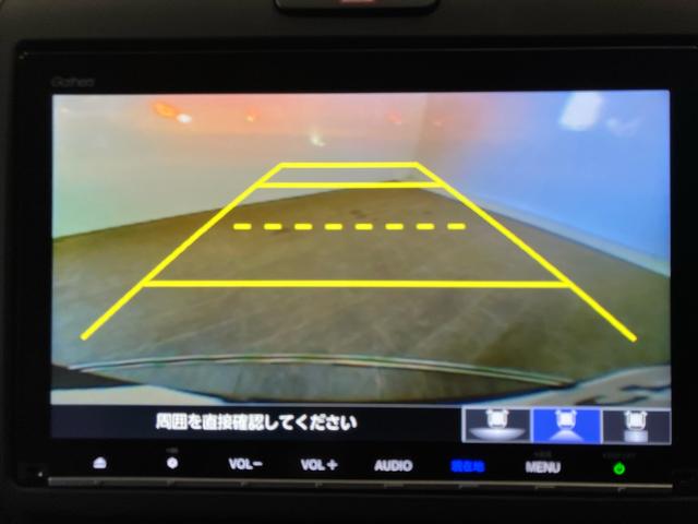 フリード Ｇ・ホンダセンシング　純正ナビ　ホンダセンシング　フルセグ対応　ＢＴオーディオ　リアカメラ　両側電動スライドドア　ＥＴＣ車載器　前後ドライブレコーダー　Ｆシートヒーター　スマートキー　ワンオーナー　ＣＤ録音機能　Ｆセグ（3枚目）