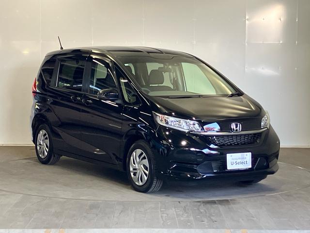 フリード Ｇ・ホンダセンシング　純正ナビ　ホンダセンシング　フルセグ対応　ＢＴオーディオ　リアカメラ　両側電動スライドドア　ＥＴＣ車載器　前後ドライブレコーダー　Ｆシートヒーター　スマートキー　ワンオーナー　ＣＤ録音機能　Ｆセグ（6枚目）