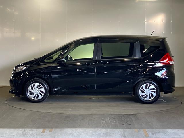 フリード Ｇ・ホンダセンシング　純正ナビ　ホンダセンシング　フルセグ対応　ＢＴオーディオ　リアカメラ　両側電動スライドドア　ＥＴＣ車載器　前後ドライブレコーダー　Ｆシートヒーター　スマートキー　ワンオーナー　ＣＤ録音機能　Ｆセグ（11枚目）