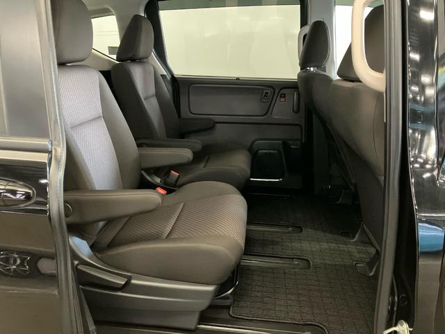 フリード Ｇ・ホンダセンシング　純正ナビ　ホンダセンシング　フルセグ対応　ＢＴオーディオ　リアカメラ　両側電動スライドドア　ＥＴＣ車載器　前後ドライブレコーダー　Ｆシートヒーター　スマートキー　ワンオーナー　ＣＤ録音機能　Ｆセグ（13枚目）