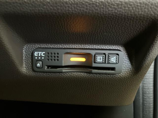 フリード Ｇ・ホンダセンシング　純正ナビ　ホンダセンシング　フルセグ対応　ＢＴオーディオ　リアカメラ　両側電動スライドドア　ＥＴＣ車載器　前後ドライブレコーダー　Ｆシートヒーター　スマートキー　ワンオーナー　ＣＤ録音機能　Ｆセグ（18枚目）