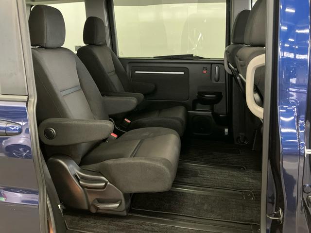 ステップワゴンスパーダ スパーダホンダセンシング ワンオーナー ホンダ純正10インチプレミアムインターナビ リアカメラ 11.6インチリア席モニター ETC2.0車載器 前後ドライブレコーダー Bluetoothオーディオ わくわくゲート サポカー(13枚目)