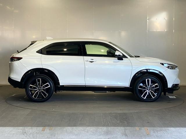 ヴェゼル ｅ：ＨＥＶＺ　ワンオーナー　ホンダコネクトディスプレイ　ＥＴＣ２．０　前後ドライブレコーダー　Ｆシートヒーター　パドルシフト　サイドカーテンＳＲＳ　ＬＥＤヘッドライト　スマートキー　フルセグ対応　ＢＴオーディオ（7枚目）