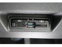 有料道路のレーン通過に便利なETC車載器を装着しています。ご利用にはセットアップが必要となります。