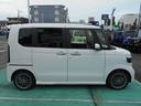 Ｎ－ＢＯＸカスタム ターボ　当社社用車　ナビ　フルセグ　Ｂｌｕｅｔｏｏｔｈオーディオ　リアカメラ　両側パワースライドドア　ＬＥＤライト　ＥＴＣ２．０　前後ドライブレコーダー　シートヒーター　アルミホイール　衝突被害軽減ブレーキ（7枚目）