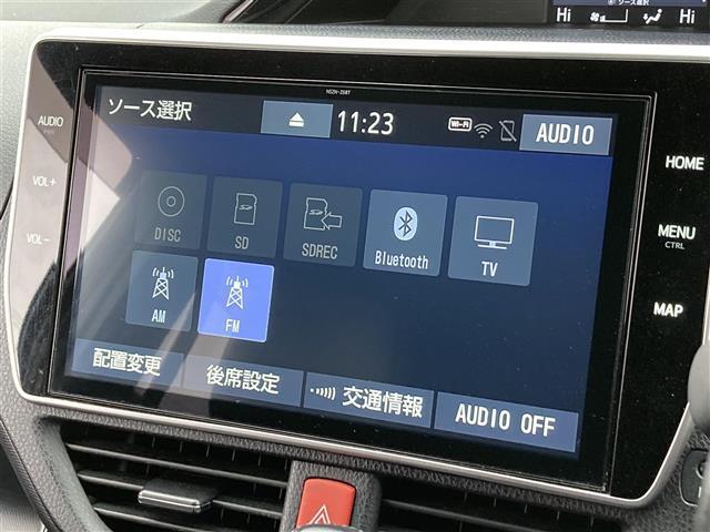 Ｓｉ　ダブルバイビーＩＩ　純正ナビ　ＣＤ　ＤＶＤ　ＳＤ　ＢＴ　ＴＶ　ＦＭ　ＡＭ　フリップダウンモニター　クルコン　ビルトインＥＴＣ　Ｂカメラ　両側パワスラ　前後コーナーセンサー　後席オートエアコン　ハーフレザー　オートライト(25枚目)