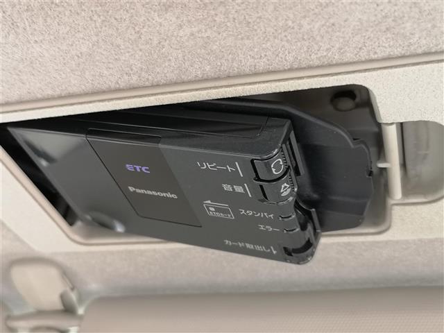 デミオ ＸＤツーリング　Ｌパッケージ　純正ナビ　ラジオ　ａｈａ　Ｓｔｉｔｃｈｅｒ　ＢＴ　ＵＳＢ　パドルシフト　クルコン　ＥＴＣ　前方ドラレコ　ＨＵＤ　アイドリングストップ　オートライト　Ｆフォグ　ＬＥＤライト　純正アルミホイール（7枚目）