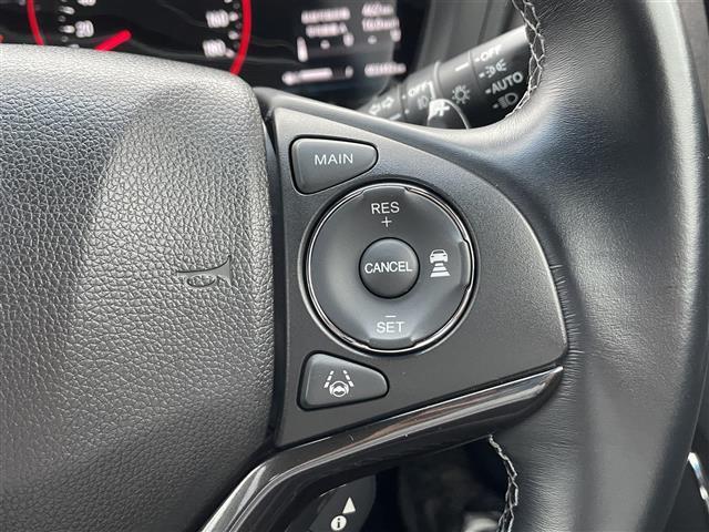 ヴェゼル ＲＳ・ホンダセンシング　純正ＳＤナビ（Ｂｌｕｅｔｏｏｔｈ，ＣＤ，バックカメラ，フルセグＴＶ）　アダプティブクルーズコントロール　ホンダセンシング　横滑り防止装置　衝突被害軽減システム　レーンキープアシスト　ＬＥＤオートライト（10枚目）