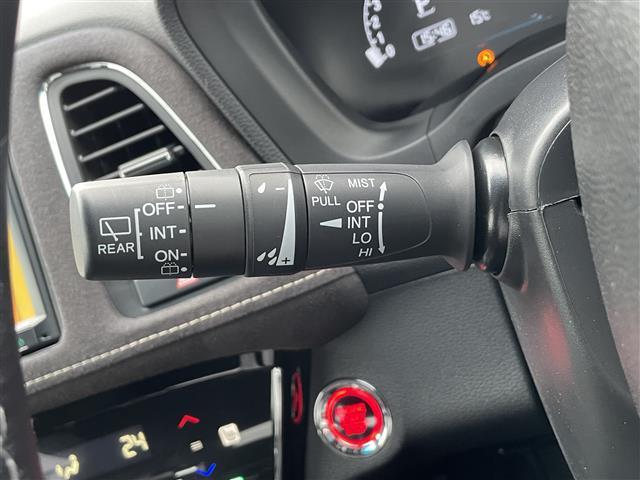 ヴェゼル ＲＳ・ホンダセンシング　純正ＳＤナビ（Ｂｌｕｅｔｏｏｔｈ，ＣＤ，バックカメラ，フルセグＴＶ）　アダプティブクルーズコントロール　ホンダセンシング　横滑り防止装置　衝突被害軽減システム　レーンキープアシスト　ＬＥＤオートライト（27枚目）