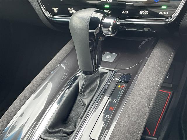 ヴェゼル ＲＳ・ホンダセンシング　純正ＳＤナビ（Ｂｌｕｅｔｏｏｔｈ，ＣＤ，バックカメラ，フルセグＴＶ）　アダプティブクルーズコントロール　ホンダセンシング　横滑り防止装置　衝突被害軽減システム　レーンキープアシスト　ＬＥＤオートライト（34枚目）