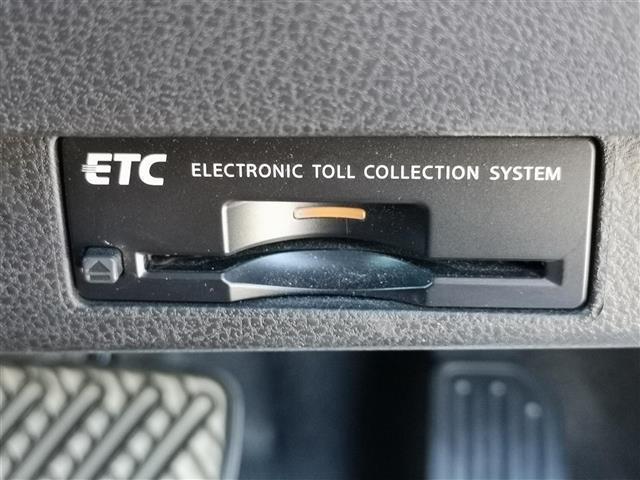 リーフ X 純正ナビ AM FM DISC MusicBox TV SD iPod BT AUX シートヒーター プロパイロット レーダークルコン ETC 全方位カメラ デジタルインナーミラー 前方ドラレコ(10枚目)