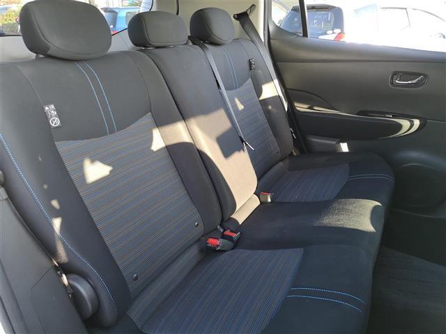 リーフ X 純正ナビ AM FM DISC MusicBox TV SD iPod BT AUX シートヒーター プロパイロット レーダークルコン ETC 全方位カメラ デジタルインナーミラー 前方ドラレコ(15枚目)