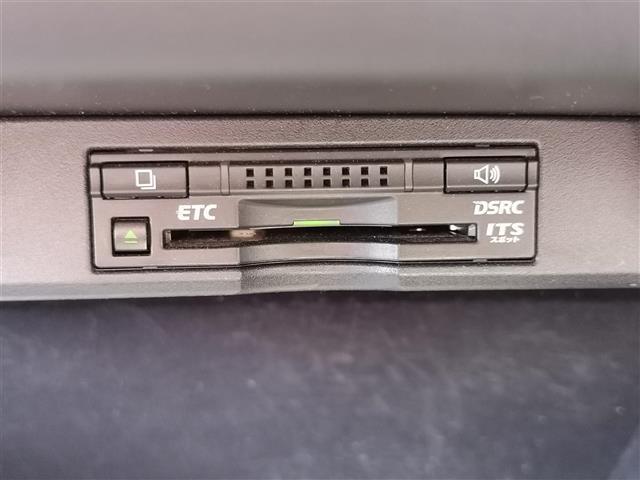 NX NX200t バージョンL 純正ナビ AM FM CD DVD SD USB BT VTR AUX TV サンルーフ シートヒーター エアシート パワーシート シートメモリ ステアリングヒーター 100V電源 電動リア Bカメラ(26枚目)