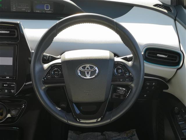 プリウス Aプレミアム 純正ナビ ラジオ DISC TV SD BT パーキングアシスト 100V電源 BSM HUD パワーシート シートヒーター エアシート レーダークルコン ETC Bカメラ 前後ドラレコ ステリモ(22枚目)