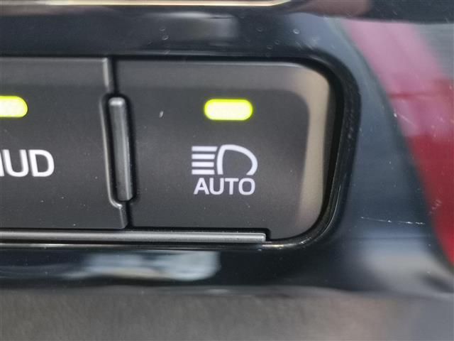 プリウス Aプレミアム 純正ナビ ラジオ DISC TV SD BT パーキングアシスト 100V電源 BSM HUD パワーシート シートヒーター エアシート レーダークルコン ETC Bカメラ 前後ドラレコ ステリモ(25枚目)