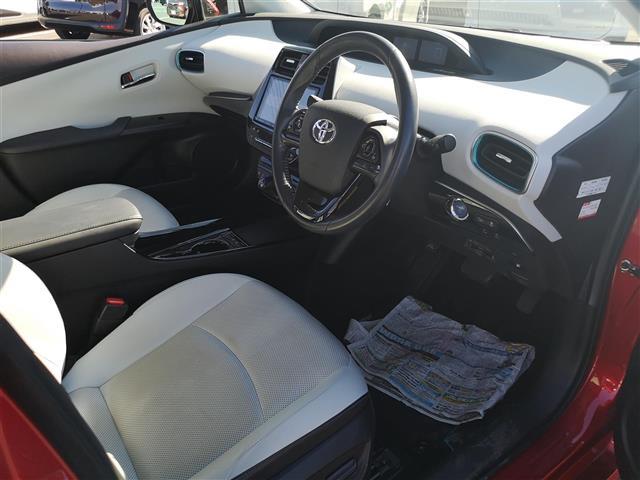 プリウス Aプレミアム 純正ナビ ラジオ DISC TV SD BT パーキングアシスト 100V電源 BSM HUD パワーシート シートヒーター エアシート レーダークルコン ETC Bカメラ 前後ドラレコ ステリモ(29枚目)