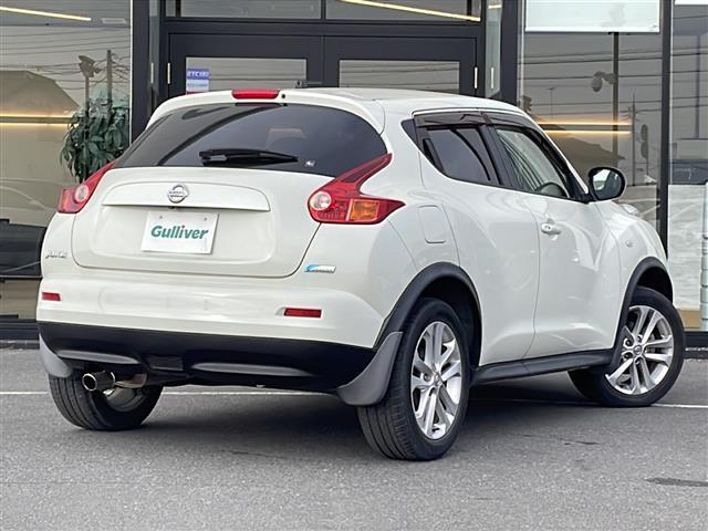 ジューク １５ＲＸ　☆純正ＳＤナビ　ＣＤ　ＤＶＤ　バックカメラ　フルセグＴＶ　ＨＩＤオートライト　スマートキー　ＵＳＢ入力端子　ＥＴＣ　ドライブレコーダー　１７インチ純正アルミホイール（33枚目）