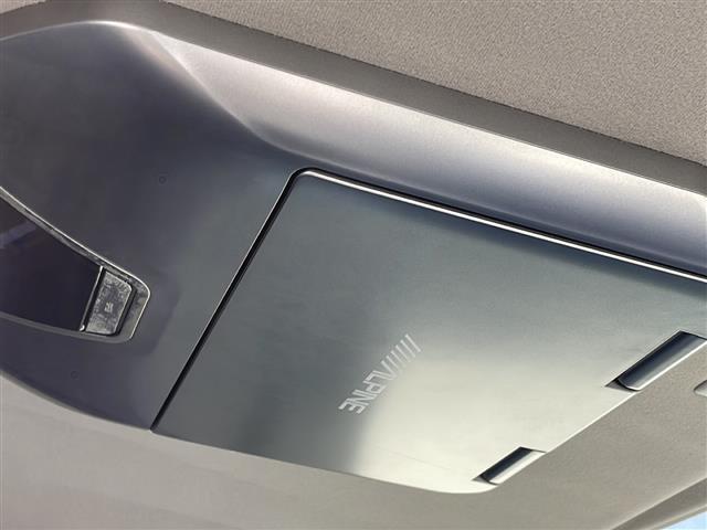 アルファードＧ ＭＳ　リミテッド　社外ＳＤナビ（Ｂｌｕｅｔｏｏｔｈ，バックカメラ，フルセグＴＶ，ＣＤ，ＤＶＤ）　サンルーフ　盗難防止装置　冷房ＷＡＣ　スペアキー　３列シート　純正フロアマット　両側パワースライドドア（20枚目）