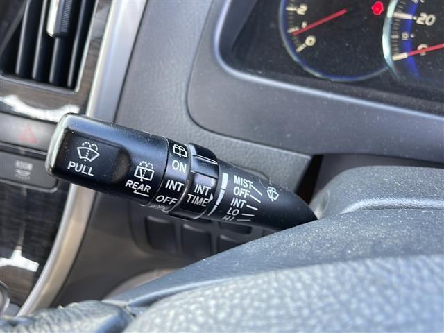 アルファードＧ ＭＳ　リミテッド　社外ＳＤナビ（Ｂｌｕｅｔｏｏｔｈ，バックカメラ，フルセグＴＶ，ＣＤ，ＤＶＤ）　サンルーフ　盗難防止装置　冷房ＷＡＣ　スペアキー　３列シート　純正フロアマット　両側パワースライドドア（23枚目）