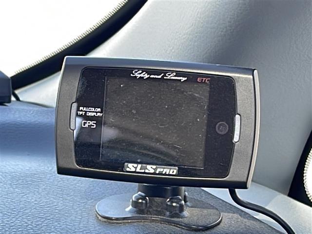 アルファードＧ ＭＳ　リミテッド　社外ＳＤナビ（Ｂｌｕｅｔｏｏｔｈ，バックカメラ，フルセグＴＶ，ＣＤ，ＤＶＤ）　サンルーフ　盗難防止装置　冷房ＷＡＣ　スペアキー　３列シート　純正フロアマット　両側パワースライドドア（26枚目）