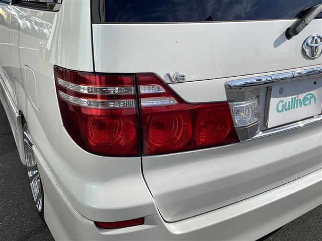 アルファードＧ ＭＳ　リミテッド　社外ＳＤナビ（Ｂｌｕｅｔｏｏｔｈ，バックカメラ，フルセグＴＶ，ＣＤ，ＤＶＤ）　サンルーフ　盗難防止装置　冷房ＷＡＣ　スペアキー　３列シート　純正フロアマット　両側パワースライドドア（44枚目）