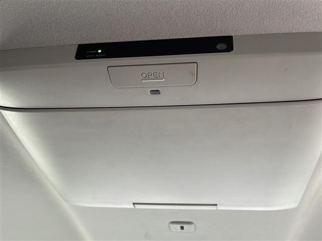 アルファード 240S 純正SDナビ(Bluetooth,バックカメラ,フルセグTV) 後席用モニター 横滑り防止装置 コーナーセンサー HIDオートライト サイドエアバッグ カーテンエアバッグ スマートキー(3枚目)