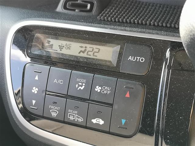 Ｎ－ＢＯＸカスタム Ｇ　ＳＳパッケージ　純正ナビ　ＣＤ　ＤＶＤ　ＡＭ　ＦＭ　ＴＶ　ｉＰｏｄ　ＳＤ　ＵＳＢ　ＢＴ　ＶＴＲ　ＡＵＸ　シートヒーター　両側パワスラ　ＥＴＣ　Ｂカメラ　前方ドラレコ　アイドリングストップ　オートライト　ＬＥＤライト（24枚目）