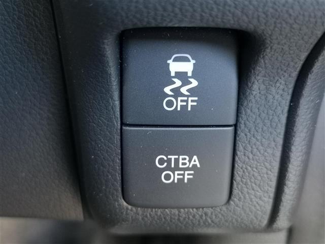 Ｎ－ＢＯＸカスタム Ｇ　ＳＳパッケージ　純正ナビ　ＣＤ　ＤＶＤ　ＡＭ　ＦＭ　ＴＶ　ｉＰｏｄ　ＳＤ　ＵＳＢ　ＢＴ　ＶＴＲ　ＡＵＸ　シートヒーター　両側パワスラ　ＥＴＣ　Ｂカメラ　前方ドラレコ　アイドリングストップ　オートライト　ＬＥＤライト（26枚目）