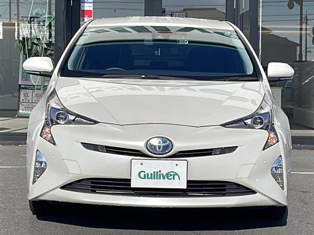 プリウス Ｓセーフティプラス　純正ＳＤナビ（Ｂｌｕｅｔｏｏｔｈ，バックカメラ，フルセグＴＶ，ＣＤ，ＤＶＤ）　横滑り防止装置　クルーズコントロール　コーナーセンサー　レーンキープアシスト　ＬＥＤオートライト　オートマチックハイビーム（17枚目）