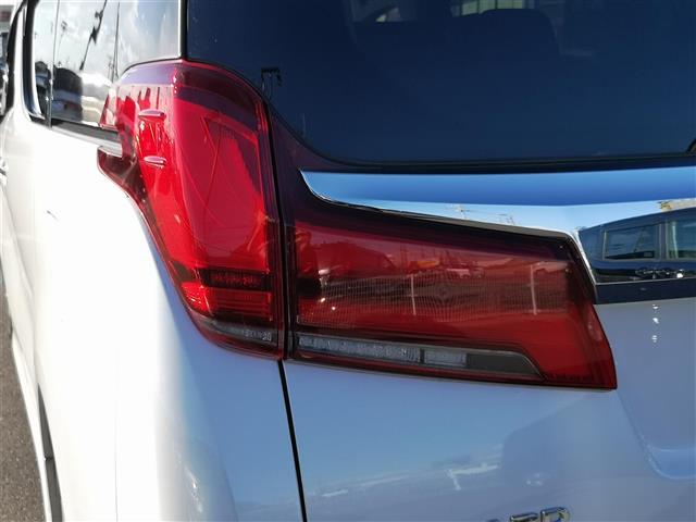 アルファード 2.5S Cパッケージ 純正ナビ AM FM CD DVD USB BT TV フリップダウンモニター パワーシート シートメモリ シートヒーター エアシート ステアリングヒーター 100V電源 追従クルコン オットマン(43枚目)