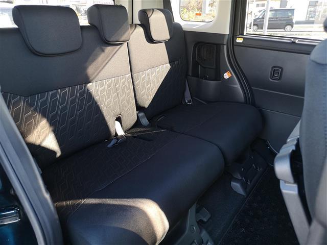 ルーミー カスタムG S 純正ナビ AM FM DISC SD TV BT USB iPod HDMI シートヒーター 両側電動 ETC 全方位カメラ 後方コーナーセンサー アイドリングストップ 横滑り防止装置 衝突被害軽減(14枚目)