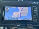 プリウス Ｓセーフティプラス　純正ＳＤナビ（Ｂｌｕｅｔｏｏｔｈ，バックカメラ，フルセグＴＶ，ＣＤ，ＤＶＤ）　横滑り防止装置　クルーズコントロール　コーナーセンサー　レーンキープアシスト　ＬＥＤオートライト　オートマチックハイビーム（4枚目）