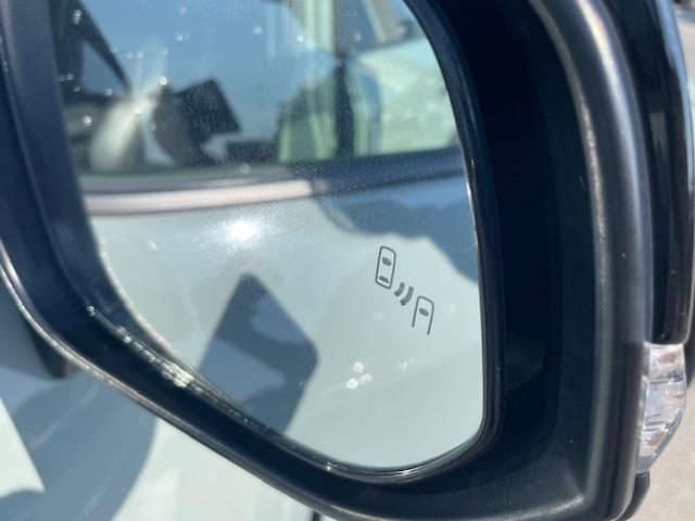 ＲＡＶ４ アドベンチャー　純正ディスプレイオーディオ／全方位カメラ／合皮レザーシート／パワーシート／シートヒーター／エアーシート／衝突軽減／レーダークルーズ／ドラレコ前後／ハンドルヒーター／キャリアー／ＴＲＤ／社外ライト付き（40枚目）