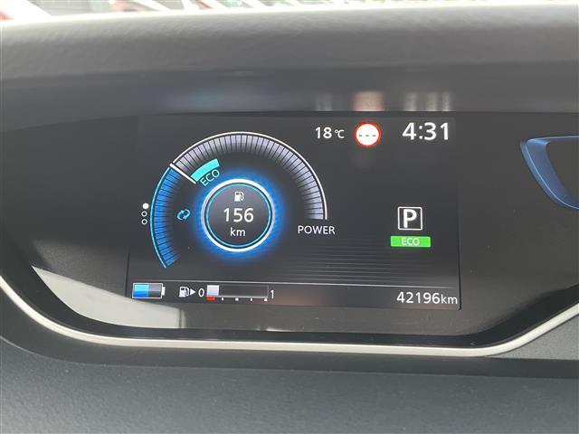 セレナ e-パワー ハイウェイスターV ワンオーナー パナソニック10インチナビ フリップダウンモニター アラウンドビューモニター 前席シートヒーター ステアリングヒーター エマージェンシーブレーキ レーンキープアシスト BSM(7枚目)