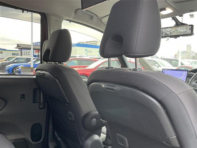 セレナ e-パワー ハイウェイスターV ワンオーナー パナソニック10インチナビ フリップダウンモニター アラウンドビューモニター 前席シートヒーター ステアリングヒーター エマージェンシーブレーキ レーンキープアシスト BSM(35枚目)