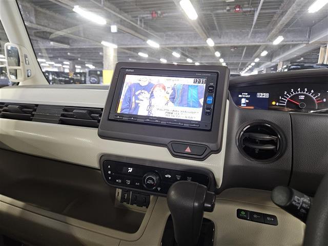 N-BOX G・EXホンダセンシング 純正ナビ フルセグ パワースライドドア(助手席側) バックカメラ ビルトインETC 前後ドラレコ クルコン ホンダセンシング オートライト LEDヘッドランプ ステアリングスイッチ 禁煙車(3枚目)