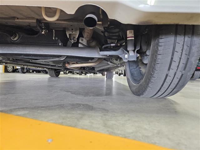 スペーシアカスタム ハイブリッドXS ストラーダナビ フルセグ 両側パワースライドドア バックカメラ ビルトインETC ドラレコ クルコン セーフティサポート LEDヘッドランプ 革巻きステアリング シートヒーター パーソナルテーブル(39枚目)