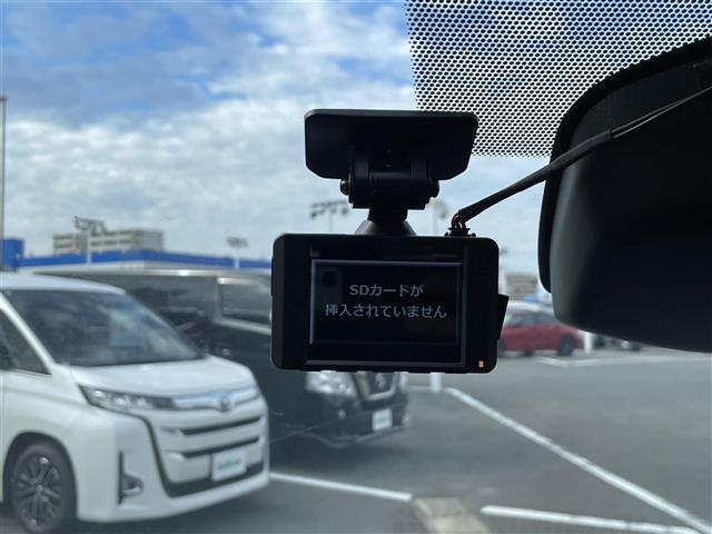 セレナ XV 純正9型ナビ プロパイロット バックカメラ ETC 両側パワースライドドア エマージェンシーブレーキ ブラインドスポットモニター レーンキープアシスト クリアランスソナー オートハイビーム スペアキー(5枚目)