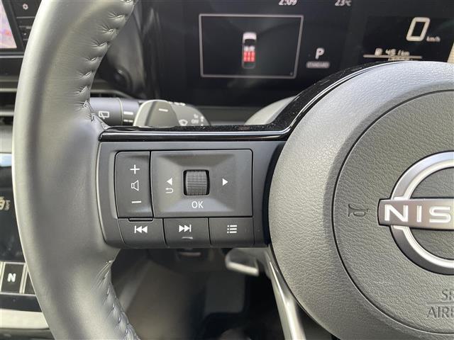 セレナ XV 純正9型ナビ プロパイロット バックカメラ ETC 両側パワースライドドア エマージェンシーブレーキ ブラインドスポットモニター レーンキープアシスト クリアランスソナー オートハイビーム スペアキー(11枚目)