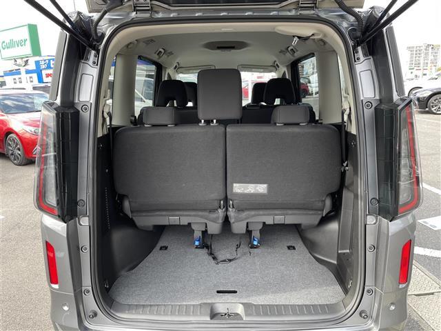 セレナ XV 純正9型ナビ プロパイロット バックカメラ ETC 両側パワースライドドア エマージェンシーブレーキ ブラインドスポットモニター レーンキープアシスト クリアランスソナー オートハイビーム スペアキー(19枚目)