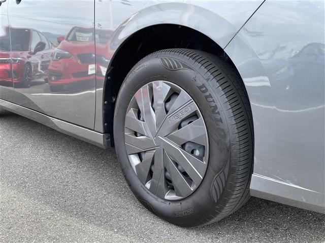 セレナ XV 純正9型ナビ プロパイロット バックカメラ ETC 両側パワースライドドア エマージェンシーブレーキ ブラインドスポットモニター レーンキープアシスト クリアランスソナー オートハイビーム スペアキー(26枚目)