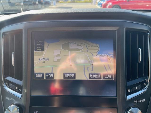 クラウンマジェスタ Fバージョン 純正ナビ/CD/DVD/BT/BL/フルセグ/バックカメラ/黒レザーシート/トヨタセーフティ/BSM/レーダークルーズ/LED(4枚目)