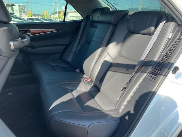 クラウンマジェスタ Fバージョン 純正ナビ/CD/DVD/BT/BL/フルセグ/バックカメラ/黒レザーシート/トヨタセーフティ/BSM/レーダークルーズ/LED(21枚目)