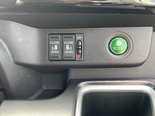 ステップワゴンスパーダ スパーダハイブリッドG・EXホンダセンシングブラスタ 純正9インチナビ/CD/DVD/BT/HDMI/フルセグ/バックカメラ/ハーフレザーシート/シートヒーター/ホンダセンシング/レーダークルーズ/両側パワスラ/シーケンシャル(28枚目)